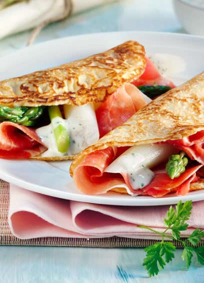 Crepe mit Spargel und Aoste Schinken