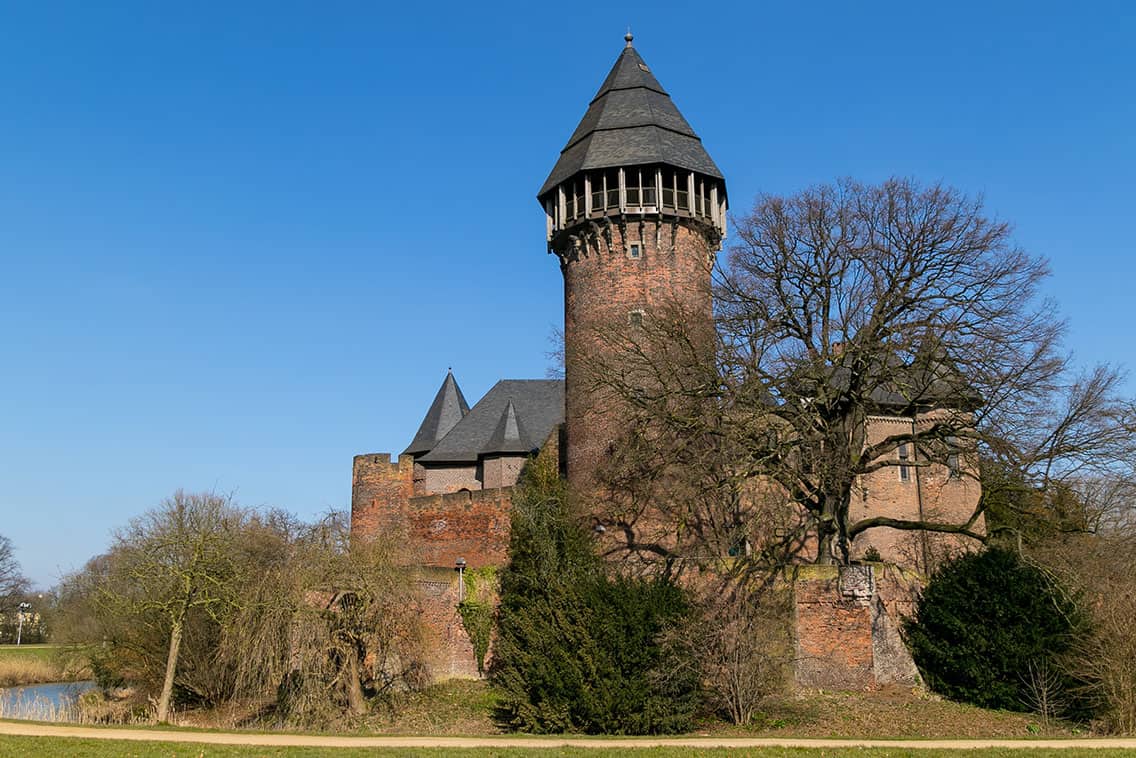 Die schönsten Orte in NRW: Burg Linn Krefeld
