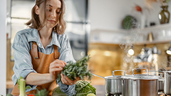 Fit ins neue Jahr: Mit gesunder und ausgewogener Ernährung