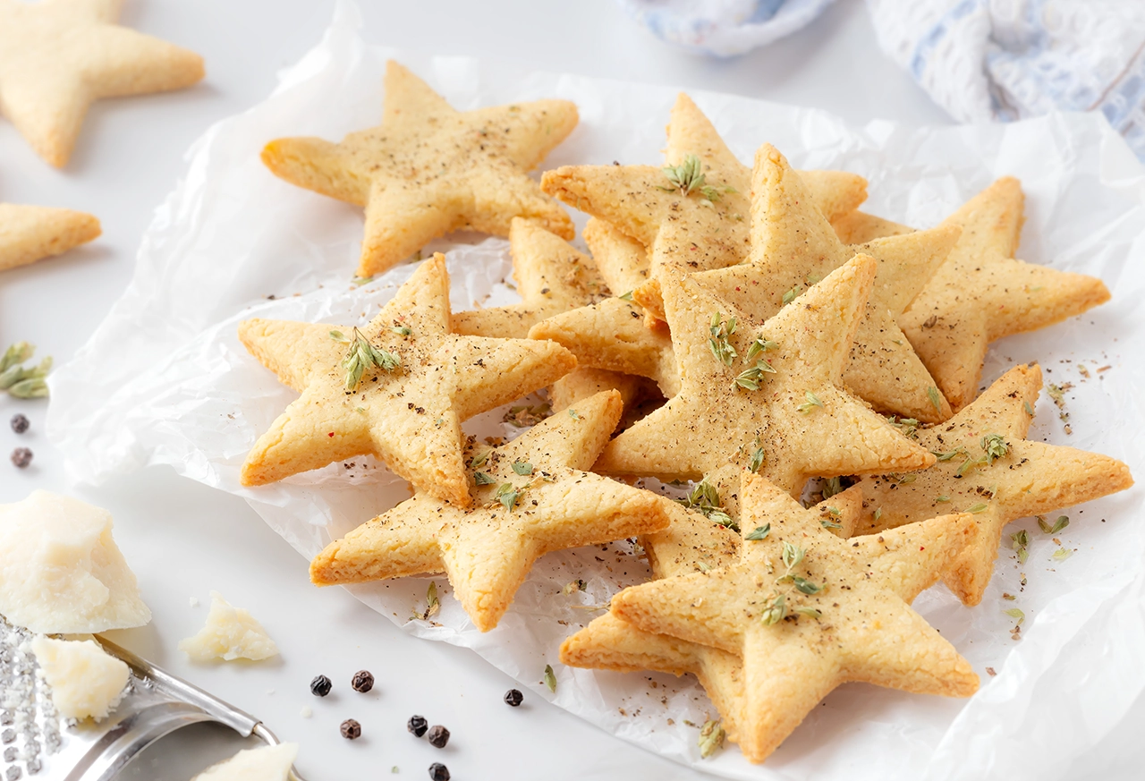 Frau entspannt beim Yoga zu Hause
