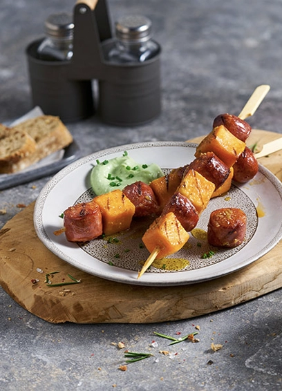 Chorizo-Süßkartoffel-Spieße mit Guacamole